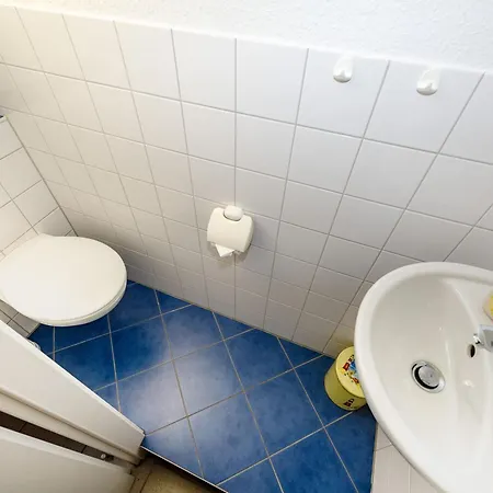 - 3 Apartment *